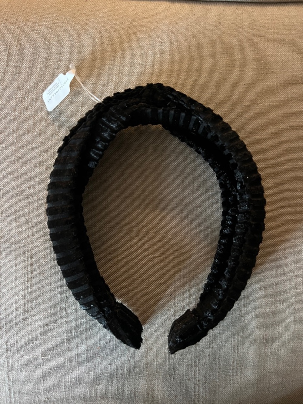NWT Black Velvet Twist/Knot Headband - Anthropologie